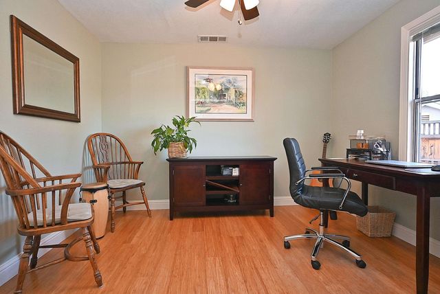 1215 S Livermore Avenue, Livermore, CA 94550