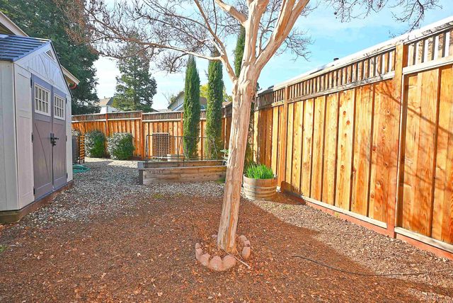 1215 S Livermore Avenue, Livermore, CA 94550