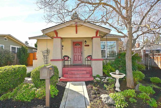 1215 S Livermore Avenue, Livermore, CA 94550