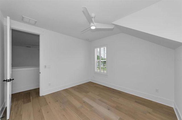 2550 DARTMOUTH AVENUE N, St Petersburg, FL 33713
