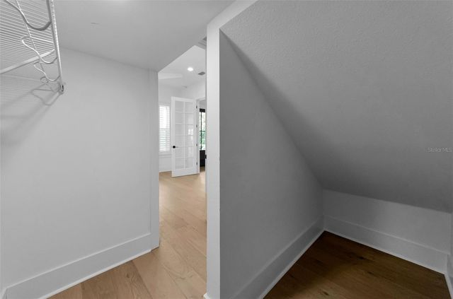 2550 DARTMOUTH AVENUE N, St Petersburg, FL 33713