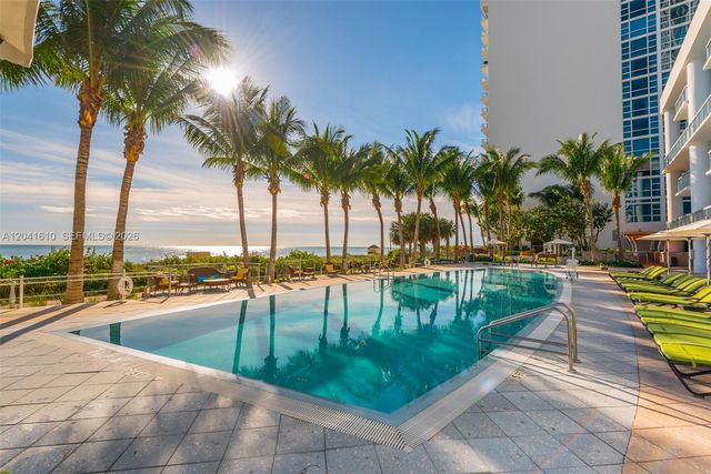 6801 Collins Avenue DOOR 606, Miami Beach, FL 33141