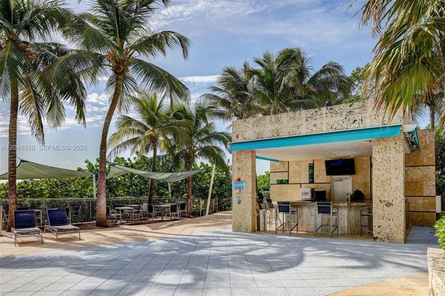 6801 Collins Avenue DOOR 606, Miami Beach, FL 33141