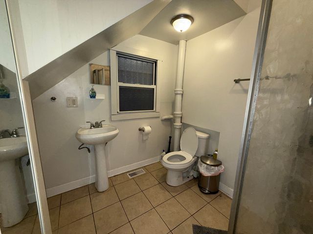2606 N California Avenue, Chicago, IL 60647