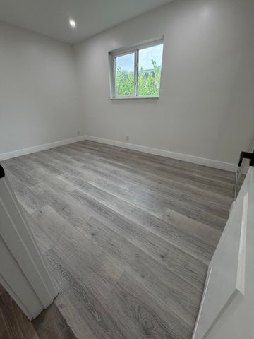 6530 HAYES Street, Hollywood, FL 33024