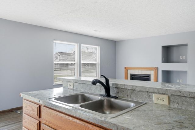 3667 Parker Knoll Lane, Columbus, OH 43219