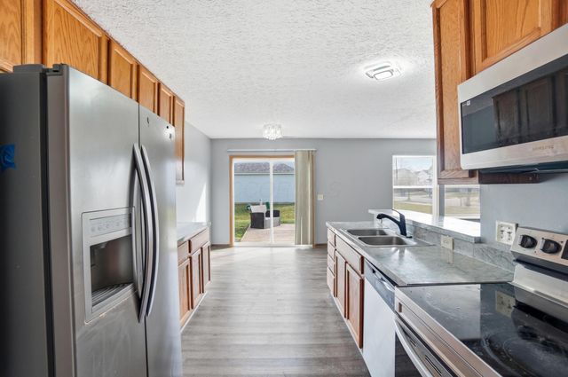 3667 Parker Knoll Lane, Columbus, OH 43219