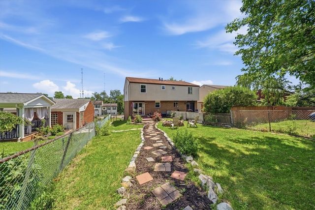 553 Indus St., Greenfield, PA 15207