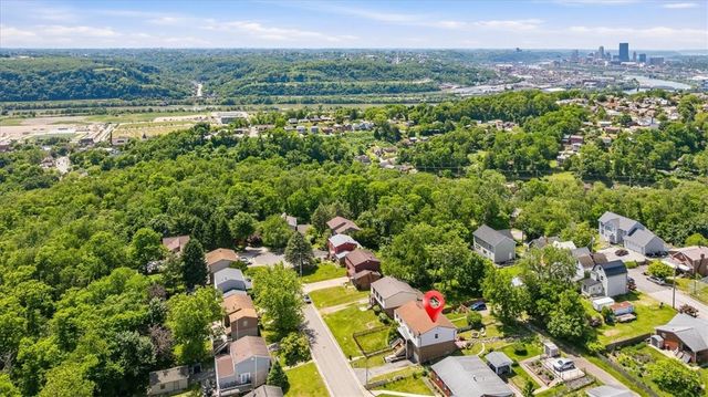 553 Indus St., Greenfield, PA 15207