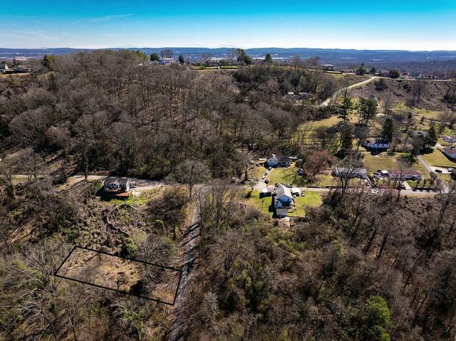 2525 Mcrae Street, Chattanooga, TN 37406