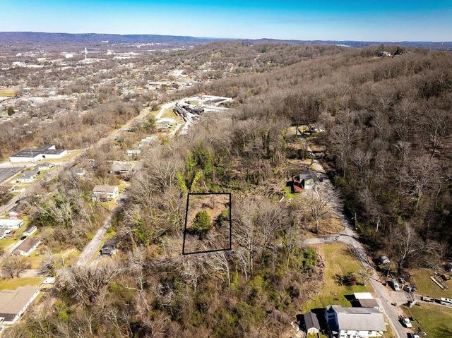 2525 Mcrae Street, Chattanooga, TN 37406