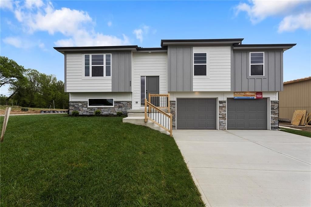 21104 E 6th Terrace S, Independence, MO 64056