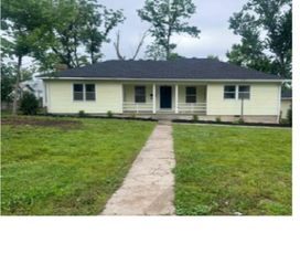 710 6th, Rogers, AR 72756