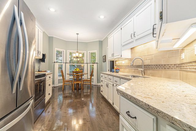 2031 N Cross Creek Drive Se, City Of Grand Rapids, MI 49508