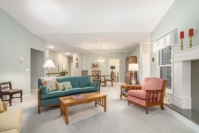 2031 N Cross Creek Drive Se, City Of Grand Rapids, MI 49508