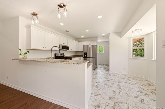 30303 DEERFIELD TER, Bulverde, TX 78163