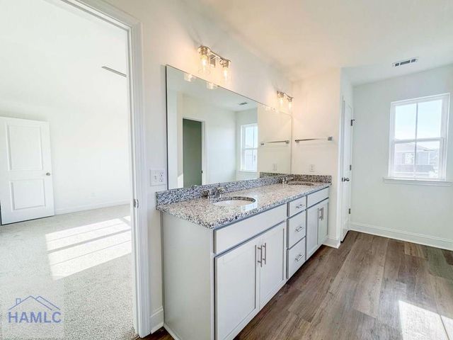 94 Hamilton Drive, Hinesville, GA 31313