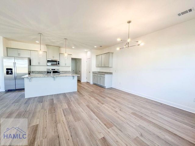 94 Hamilton Drive, Hinesville, GA 31313