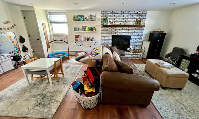 2 Garden Place, Beacon, NY 12508