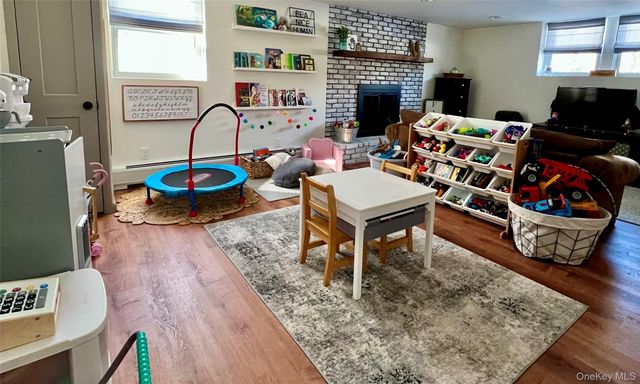 2 Garden Place, Beacon, NY 12508