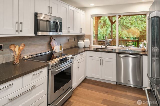 11820 NE 145th Street, Kirkland, WA 98034