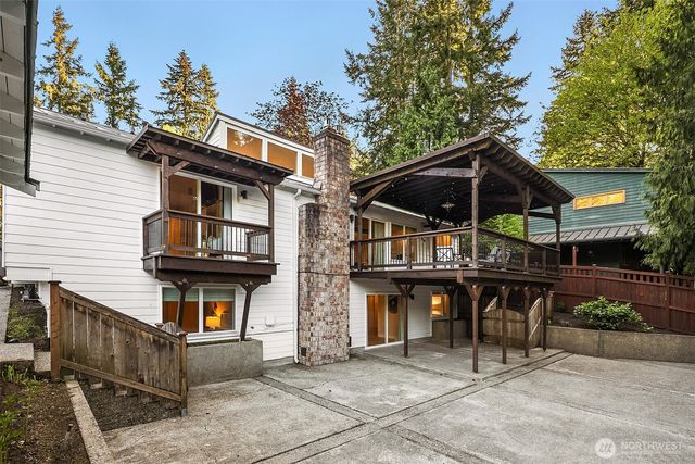 11820 NE 145th Street, Kirkland, WA 98034