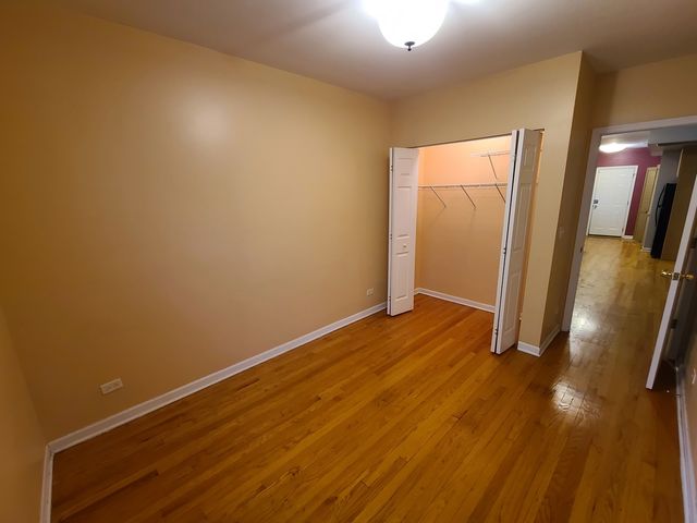 2318 W ROSEMONT Avenue 2, Chicago, IL 60659