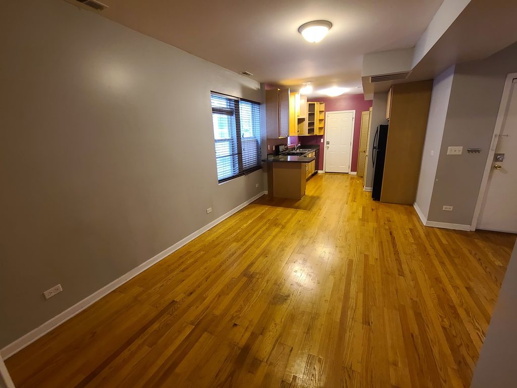 2318 W ROSEMONT Avenue 2, Chicago, IL 60659 — photo 5