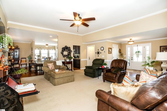 405 Saddlebred Drive, Pelzer, SC 29669