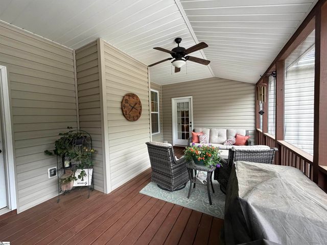 405 Saddlebred Drive, Pelzer, SC 29669