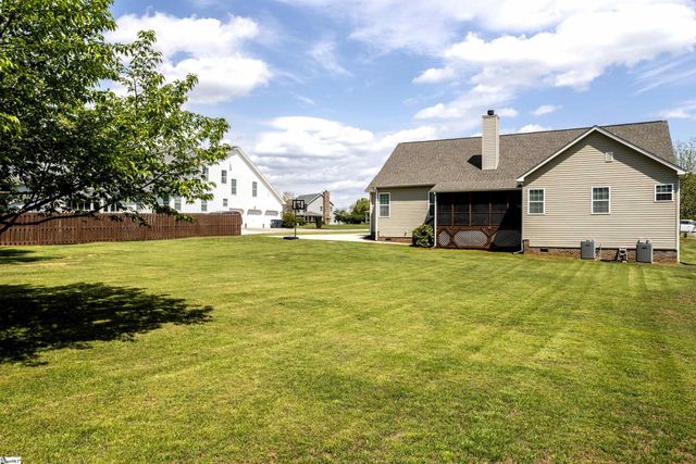 405 Saddlebred Drive, Pelzer, SC 29669
