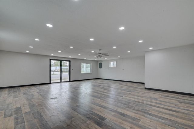 6507 Laura Koppe Road, Houston, TX 77016
