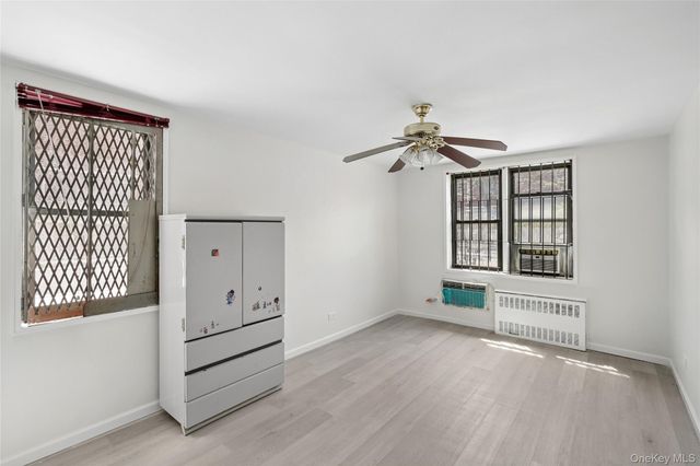 86-04 Grand Ave 2D, Elmhurst, NY 11373