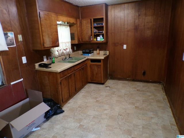2016 DUNCAN AVENUE, Anniston, AL 36201