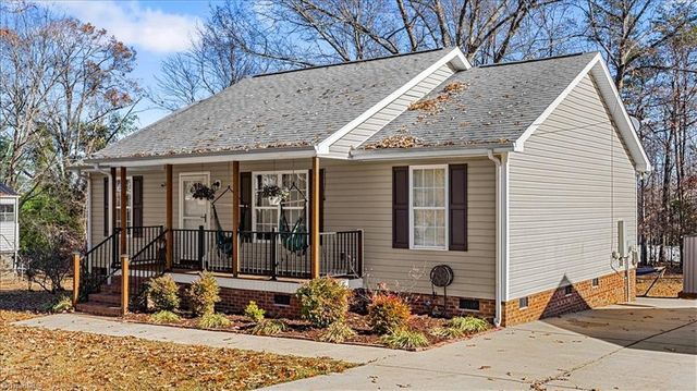 805 Poplar Street, Reidsville, NC 27320