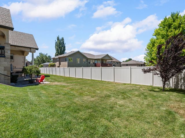1242 N 640 W, West Bountiful, UT 84087
