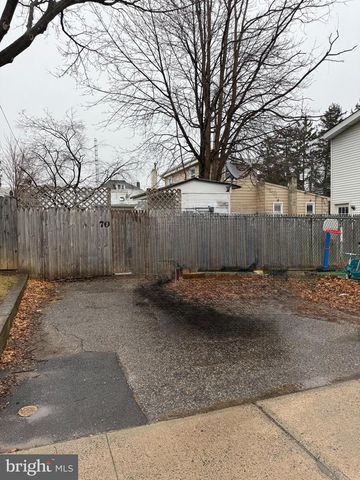 70 MILES AVE, Hamilton, NJ 08610
