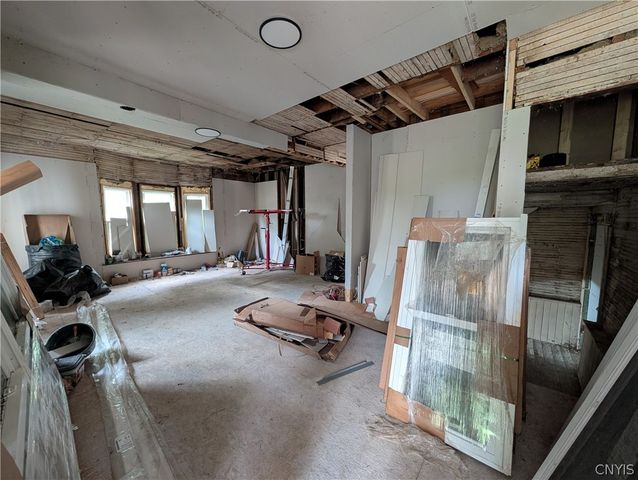 2223 South State Street, Syracuse, NY 13205