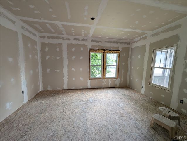 2223 South State Street, Syracuse, NY 13205