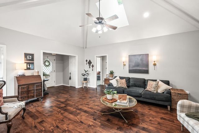 3809 Kelly Boulevard, Carrollton, TX 75007