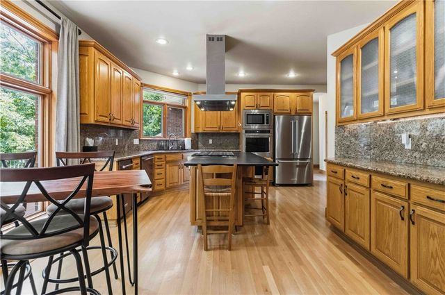 8279 Anchor Drive, Rogers, AR 72756