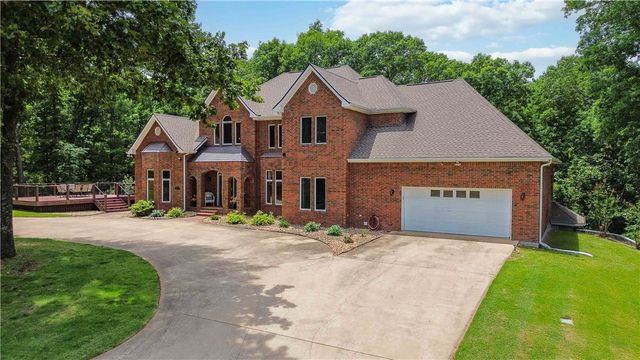 8279 Anchor Drive, Rogers, AR 72756