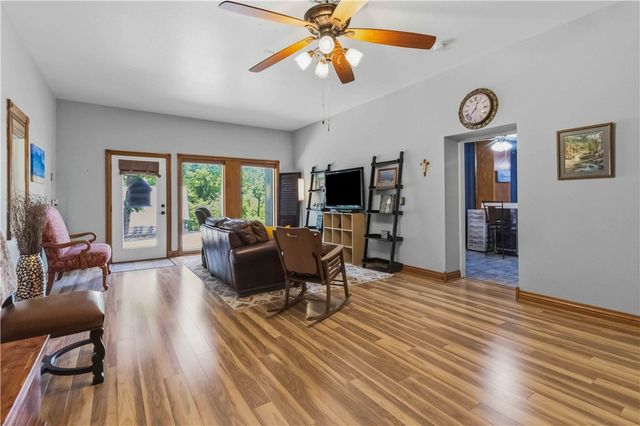 8279 Anchor Drive, Rogers, AR 72756