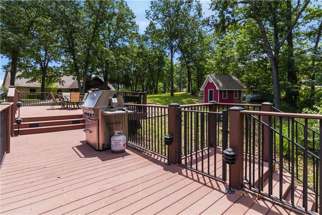 8279 Anchor Drive, Rogers, AR 72756