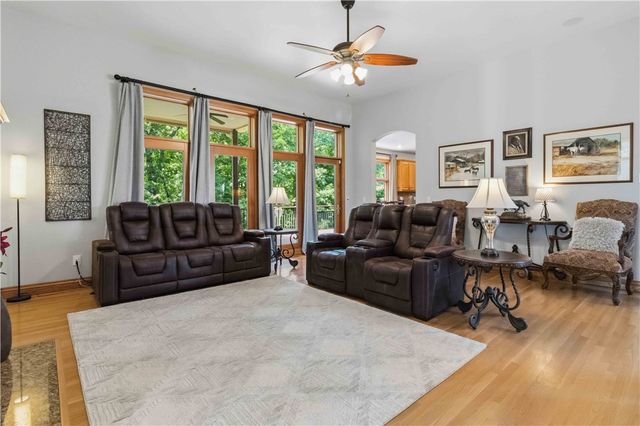 8279 Anchor Drive, Rogers, AR 72756