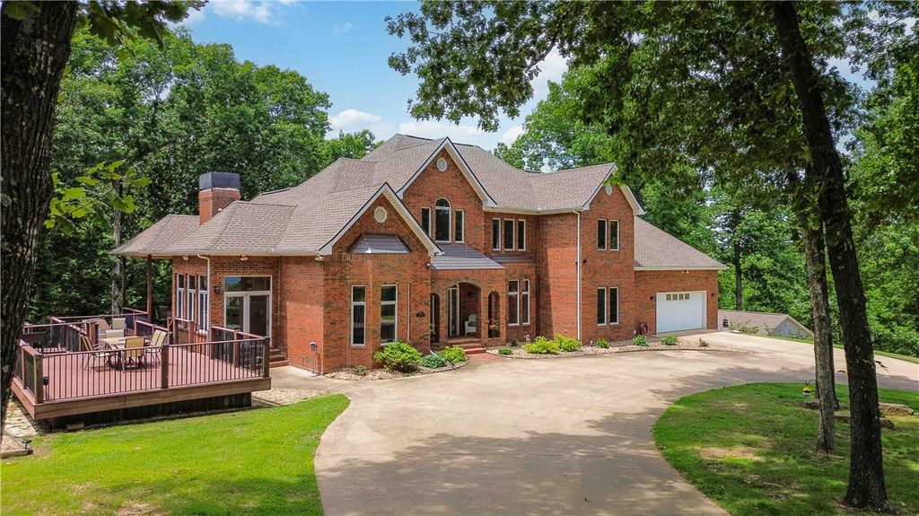 8279 Anchor Drive, Rogers, AR 72756