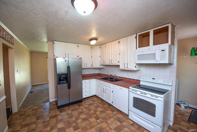 3335 Commanche Trail, Lafayette, IN 47909