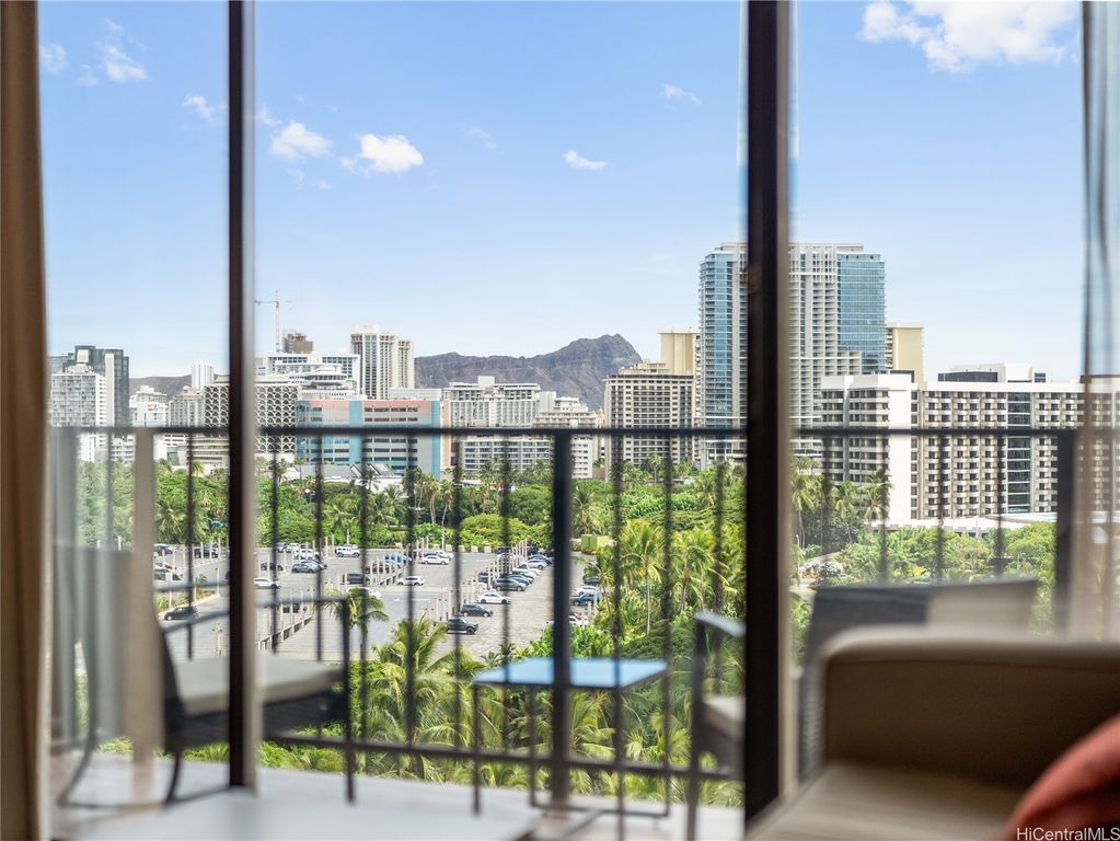 1850 Ala Moana Boulevard 816, Honolulu, HI 96815