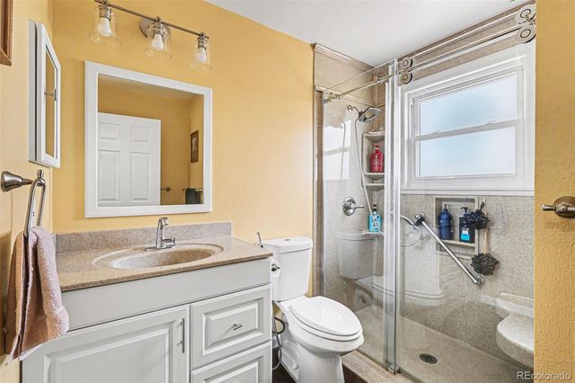 4304 S Ceylon Street, Aurora, CO 80015