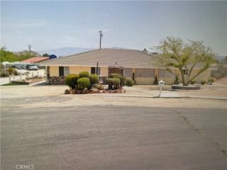 15435 Pirinda Road, Apple Valley, CA 92307